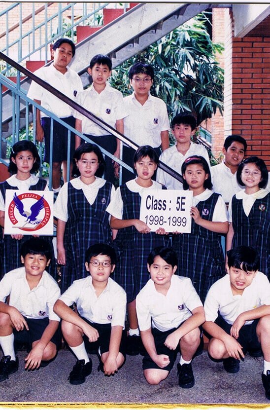 photo of old sph alumni from class 5 e